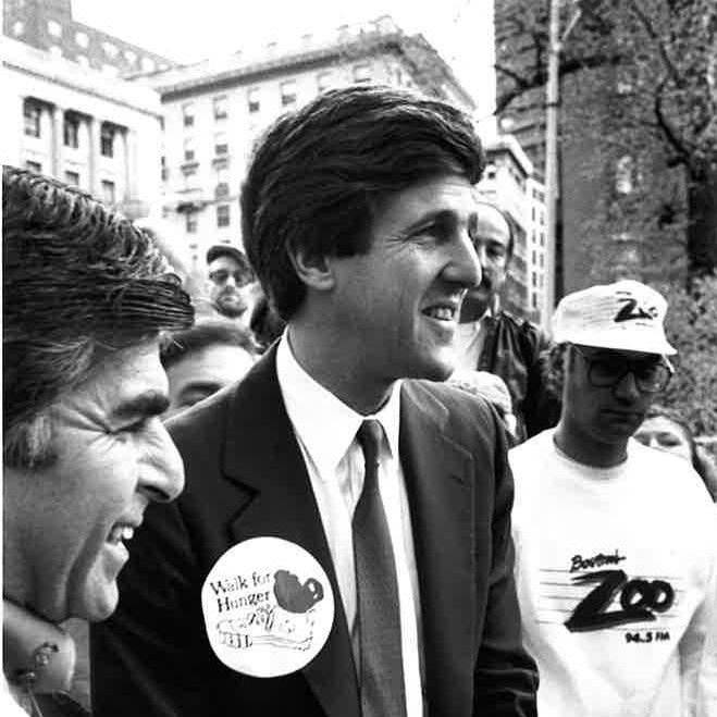 1985 john kerry at the walk for hunger